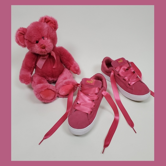 Puma Shoes - Pink Pumas